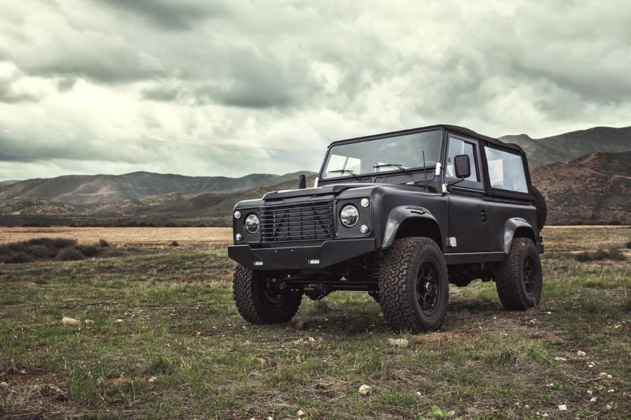  Land Rover Defender 90 by Icon 2014 года  (фото 35 из 63)